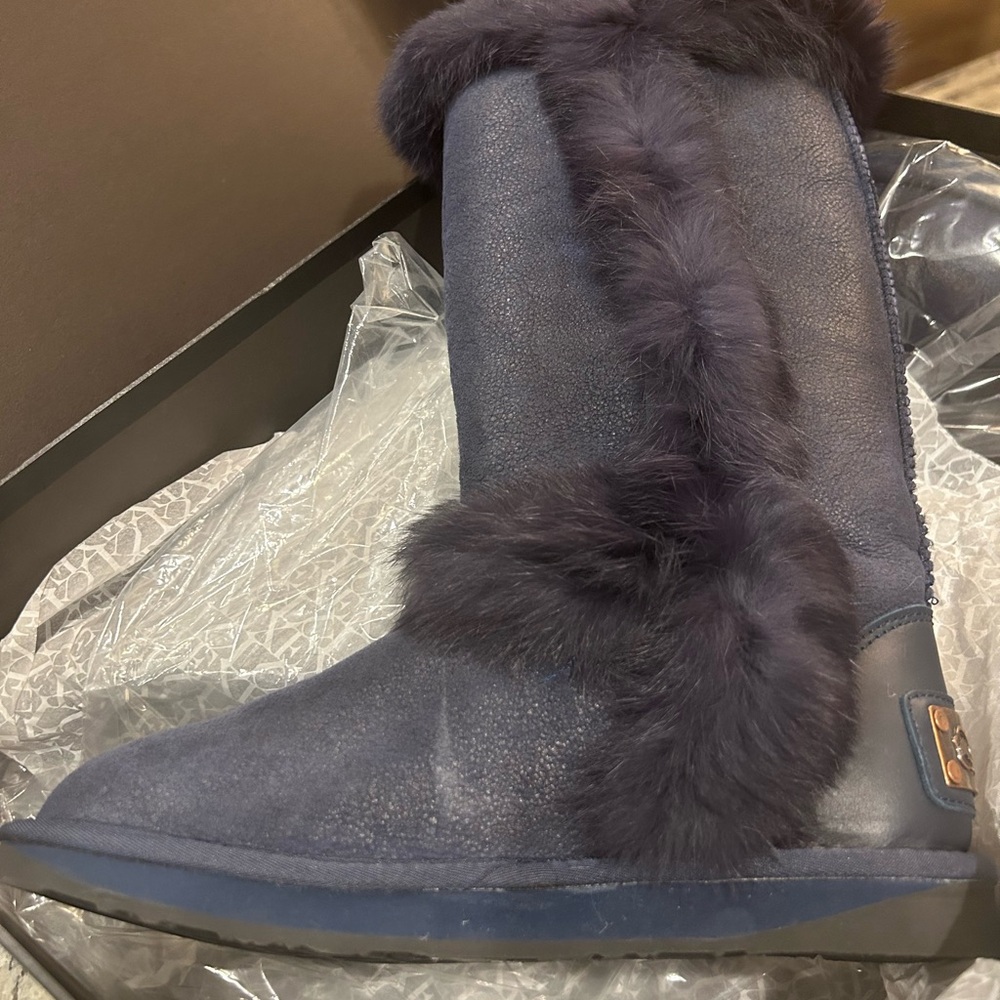 NIB Australia Luxe Collective Rabbit Fur/Sheepskin Tall Boots, Navy blue, Size 7